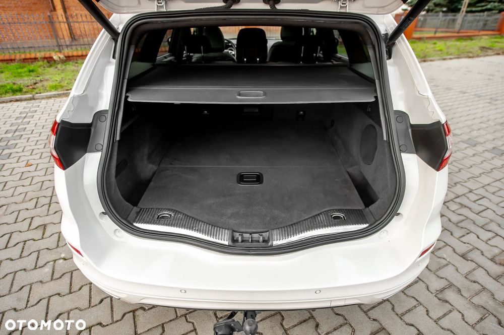 Ford Mondeo 2.0 TDCi PowerShift-Aut Allrad ST-Line - 38