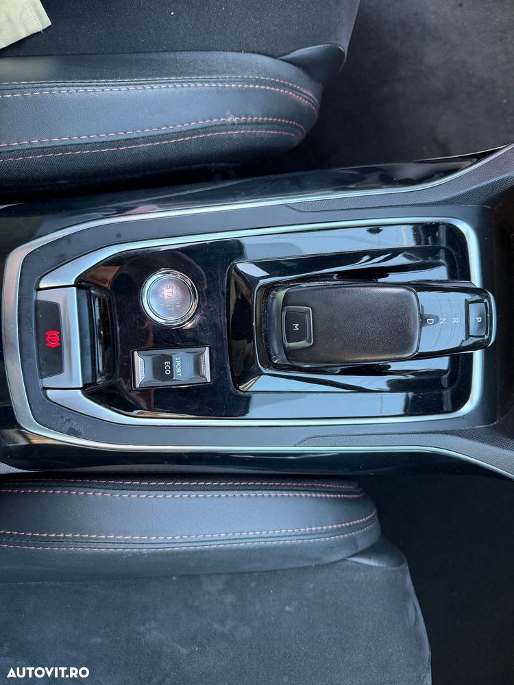 Peugeot 308 1.5L BlueHDI EAT8 GT - 29