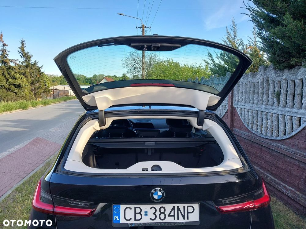 BMW Seria 3 318i Business Edition - 14