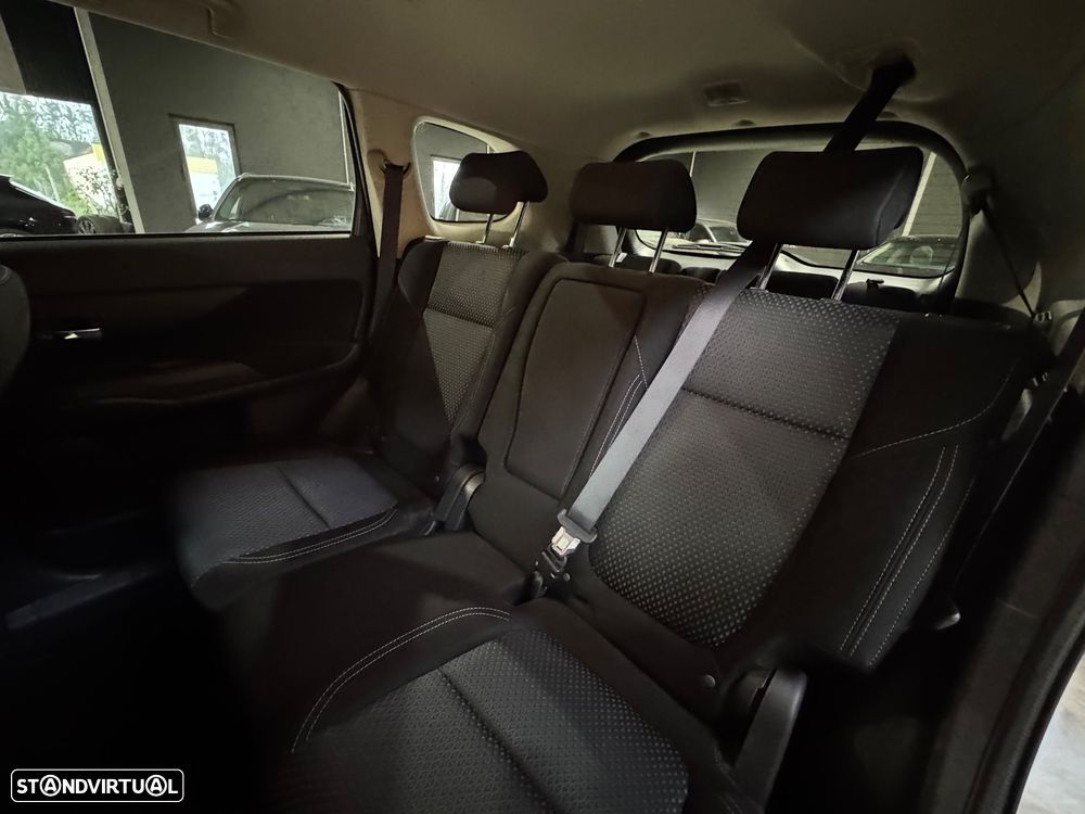 Mitsubishi Outlander 2.0 Kaiteki CVT - 26