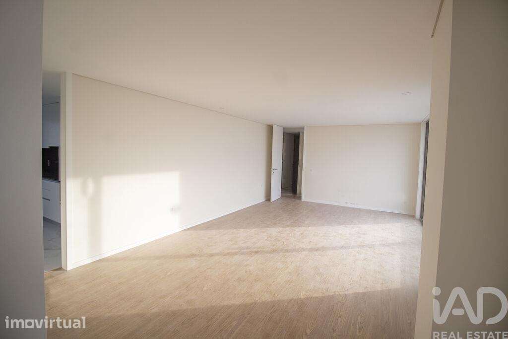 Apartamento T3 em Espinho de 125,00 m2 - Grande imagem: 3/28
