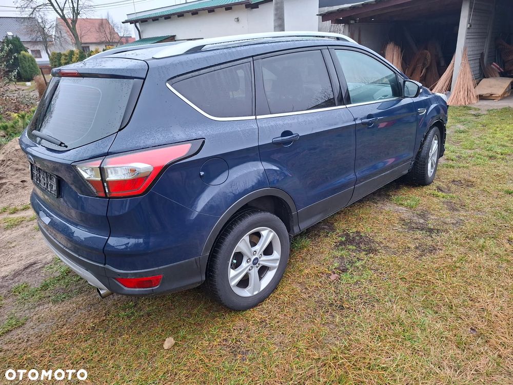 Ford Kuga 1.5 EcoBlue TITANIUM - 6