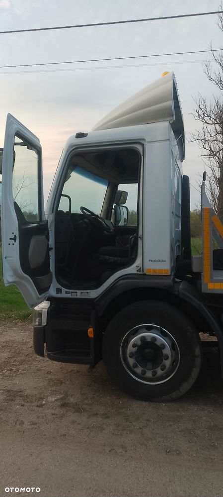 Renault Premium 280 - 4