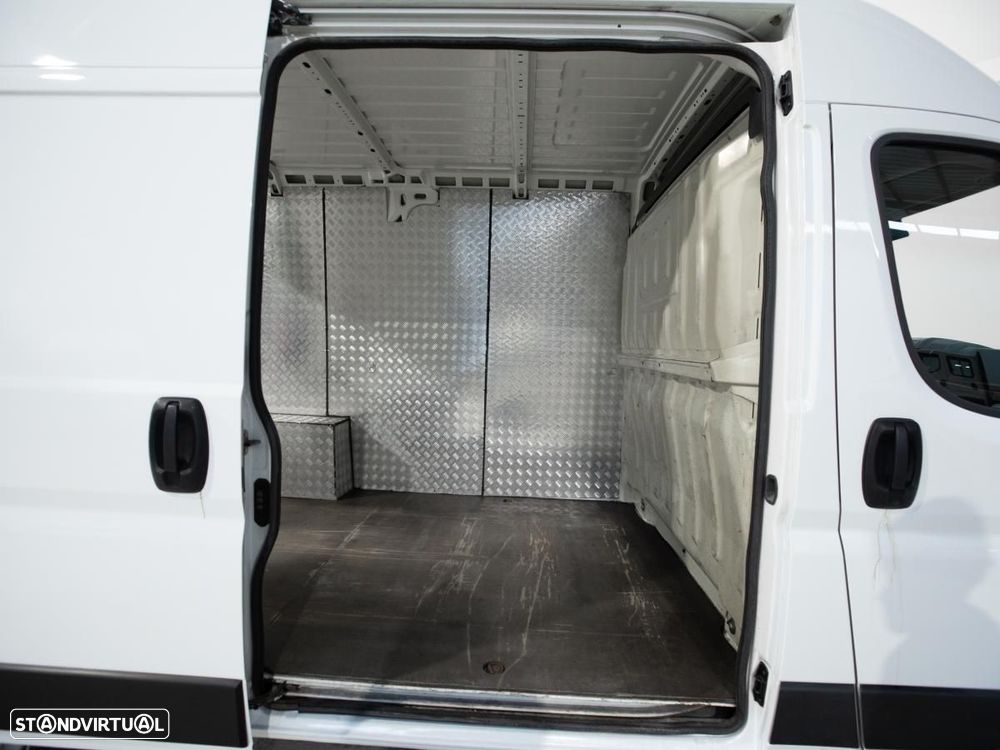 Peugeot Boxer 2.2 BlueHDi 335 L2H2 Premium C/IVA - 8