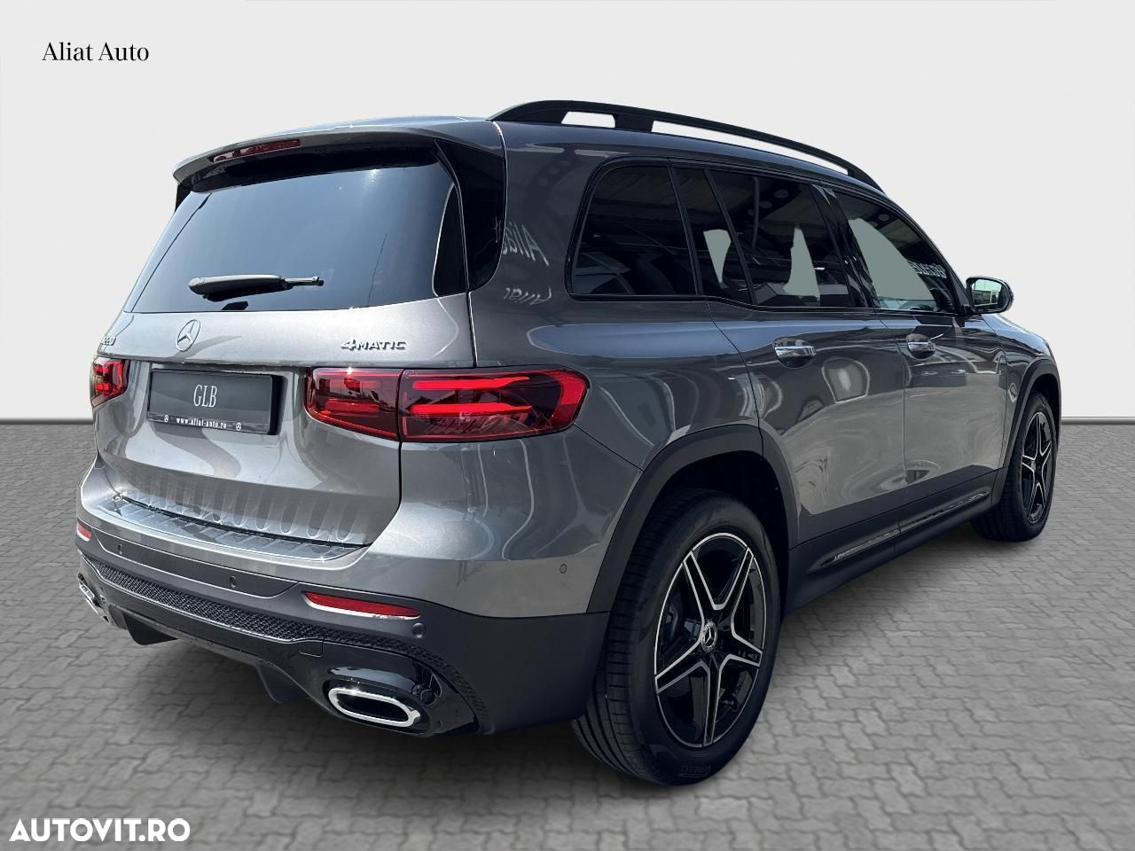 Mercedes-Benz GLB 220 4MATIC MHEV Aut. - 4