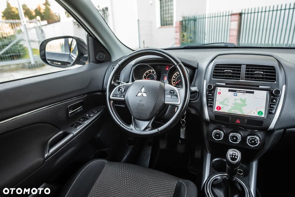 Mitsubishi ASX 1.6 Invite Navi - 16