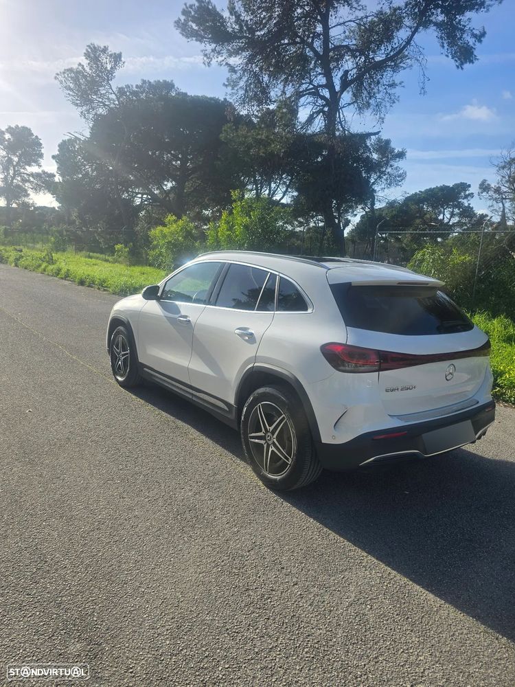 Mercedes-Benz EQA 250+ AMG Line - 16