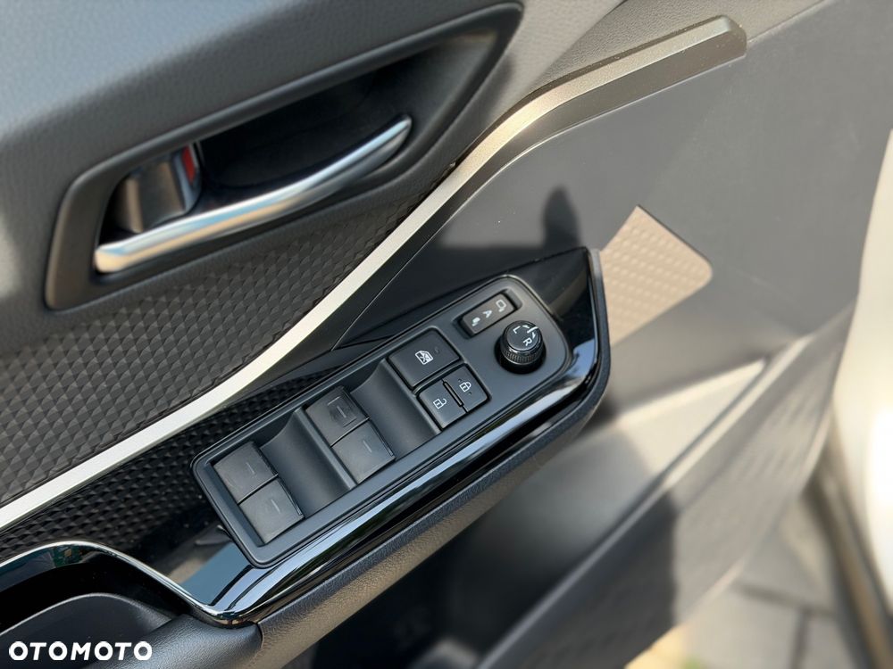 Toyota C-HR 2.0 Hybrid Style - 23