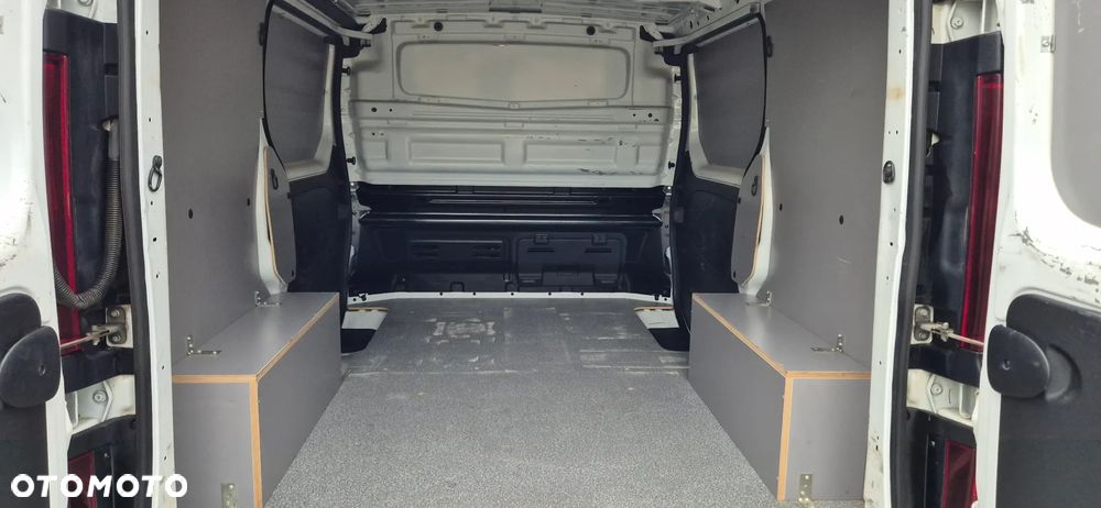 Renault TRAFIC 2.0 AUTOMAT 170 KM - 17