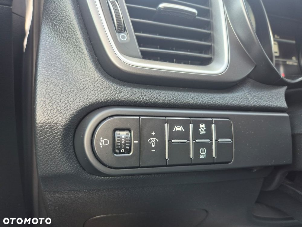 Kia Ceed 1.5 T-GDI M - 21