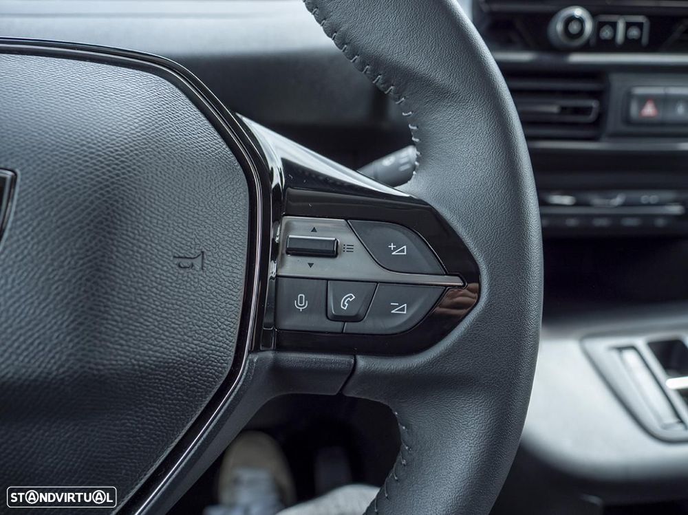 Peugeot Partner Premium - 28