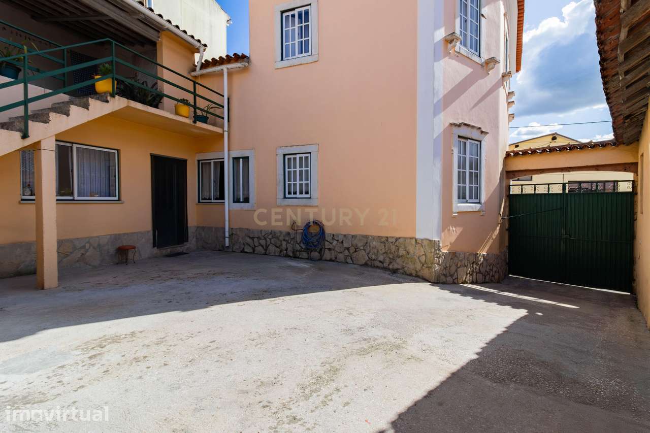 Moradia T5 com 250 m², no centro do Juncal, Porto de Mós - Grande imagem: 5/31