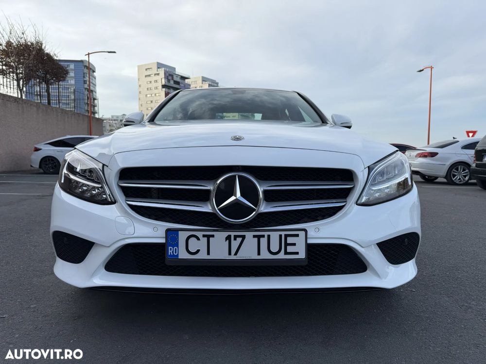 Mercedes-Benz C 300 9G-TRONIC Avantgarde - 2