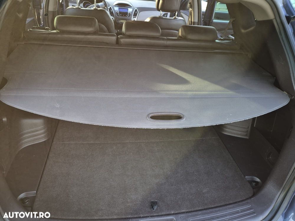 Hyundai ix35 2.0 MPI 4WD GLS Premium - 4