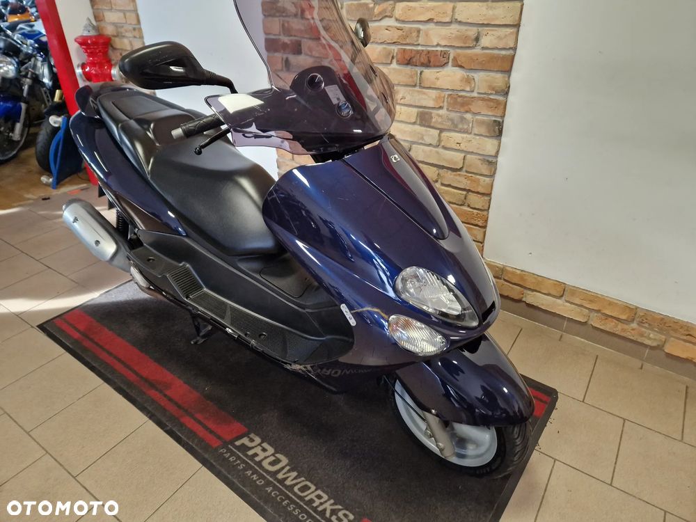 Yamaha Majesty