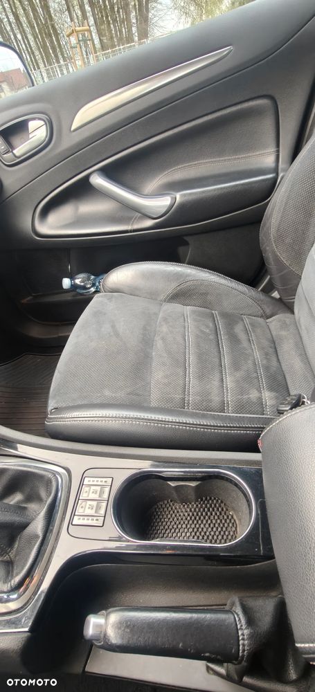 Ford Mondeo 2.2 TDCi Titanium - 15