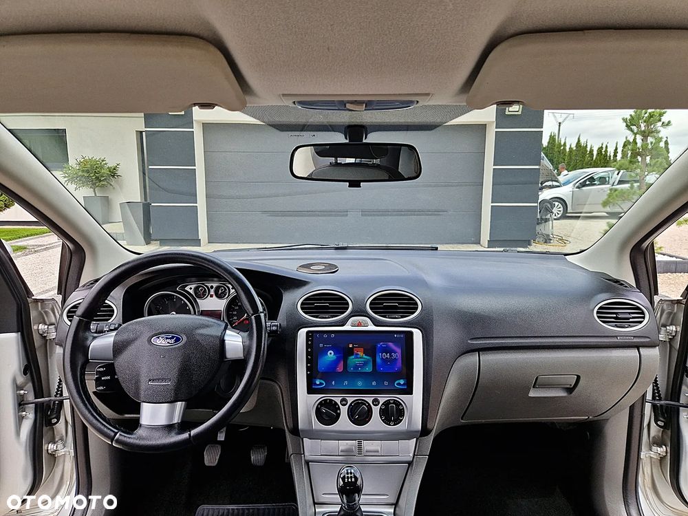 Ford Focus 1.6 16V Fun - 3