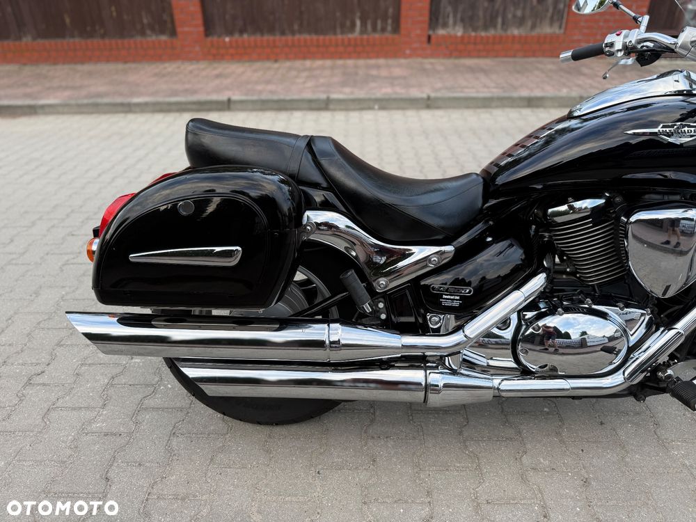 Suzuki Intruder - 9