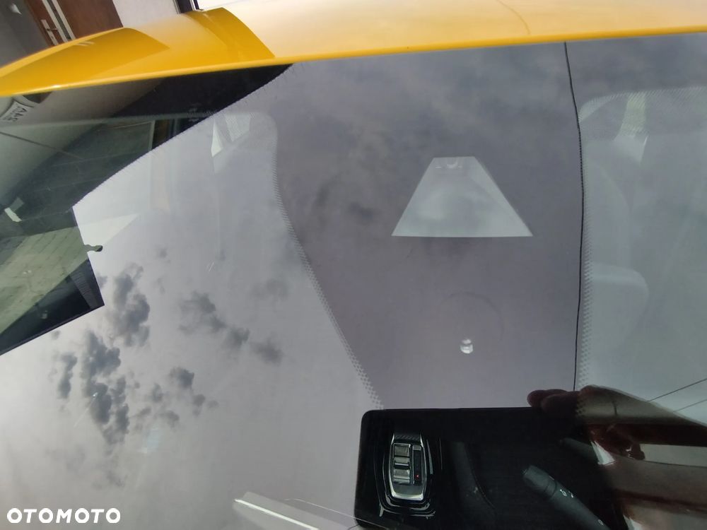 Peugeot 208 Active Pack - 23