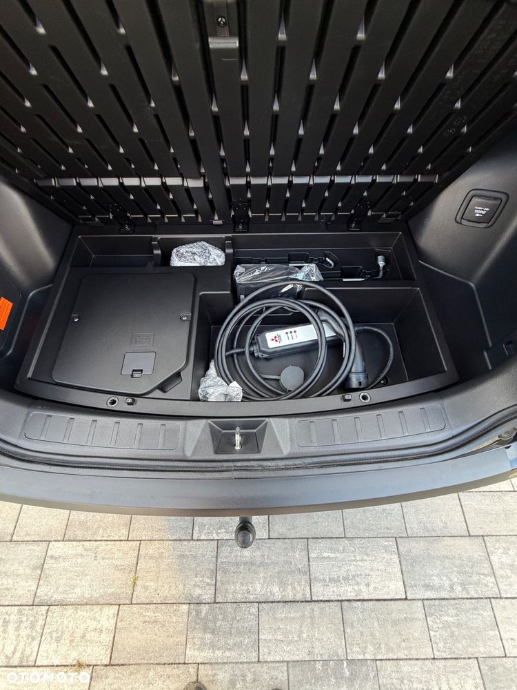 Mitsubishi Eclipse Cross - 12