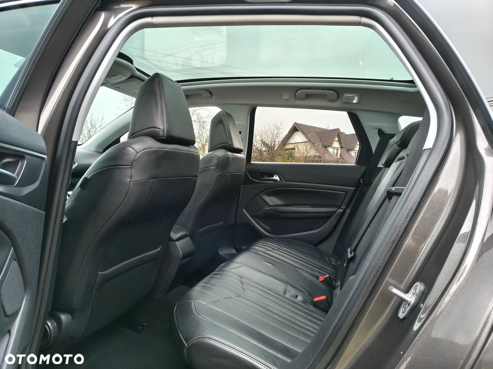 Peugeot 308 PureTech 130 GPF Stop & Start Allure - 17