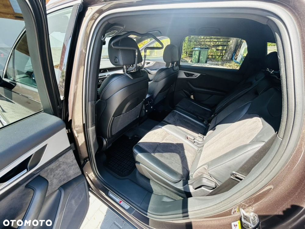 Audi Q7 3.0 TDI ultra Quattro Tiptronic - 10