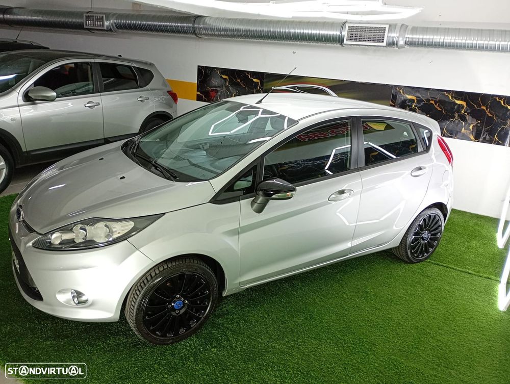 Ford Fiesta 1.4 TDCI Titanium - 5