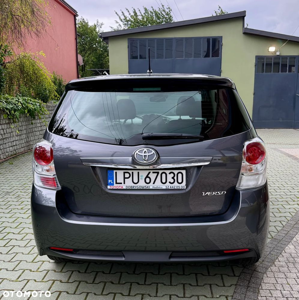 Toyota Verso 1.8 Premium 7os - 5