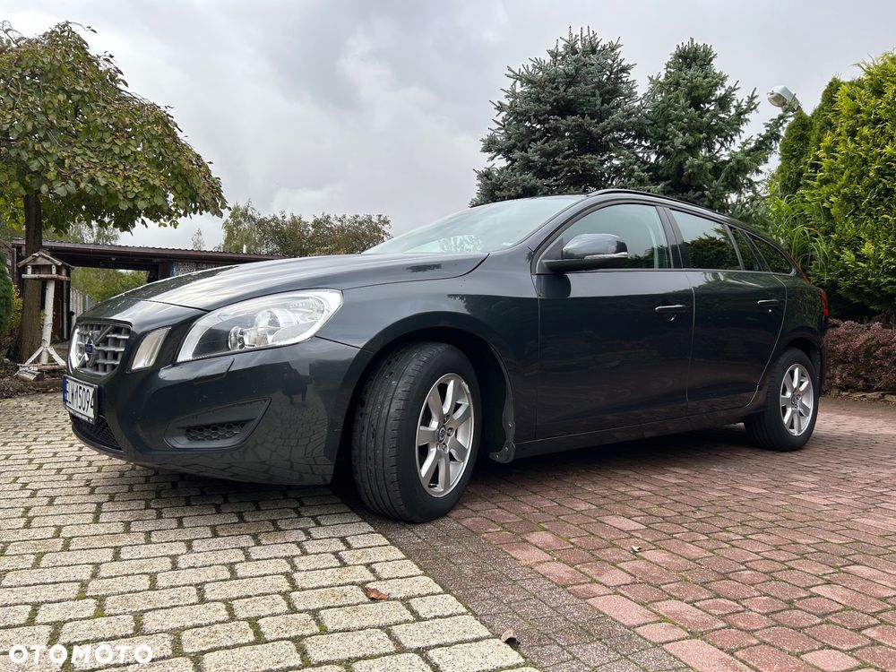 Volvo V60 DRIVe - 37