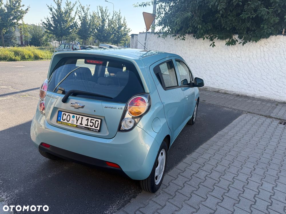 Chevrolet Spark 1.0 LS+ - 4