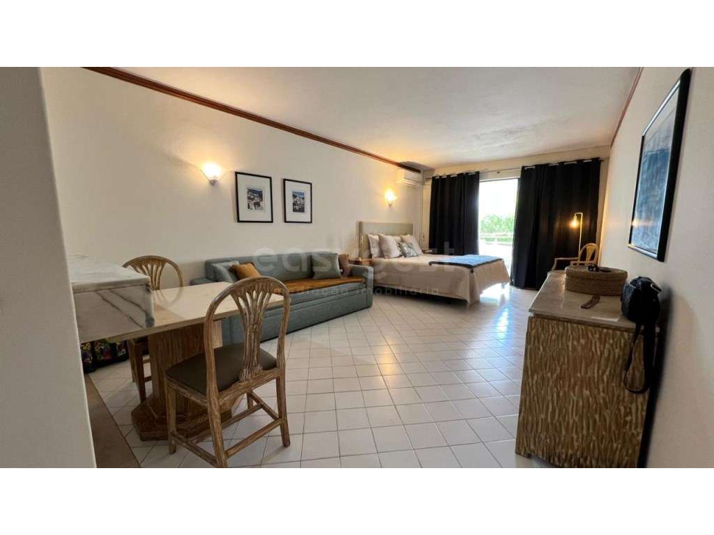 Apartamento junto à Praia do Forte de S. João Albufeira - Grande imagem: 2/12