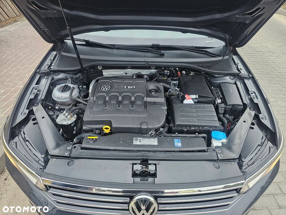 Volkswagen Passat 1.6 TDI (BlueMotion Technology) Comfortline - 18