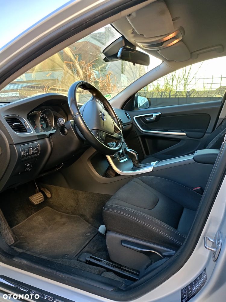 Volvo V60 - 17