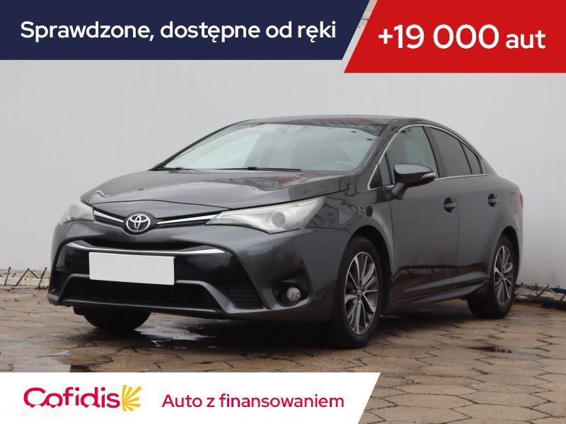 Toyota Avensis - 2