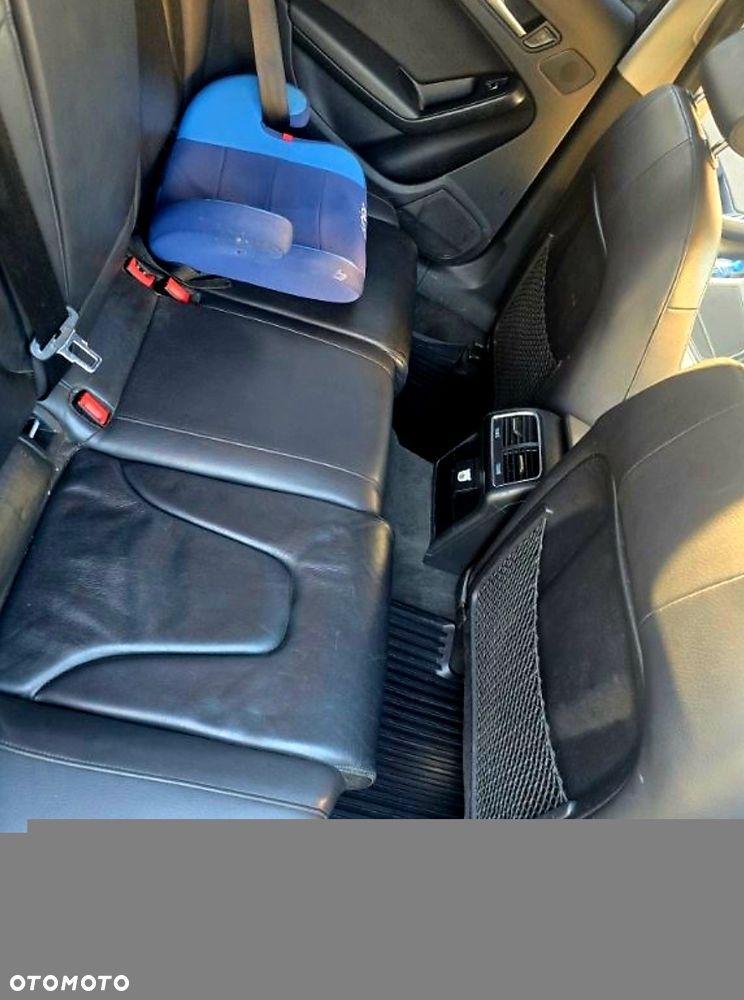 Audi A4 Limousine - 9