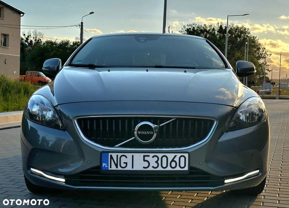 Volvo V40 D2 - 2