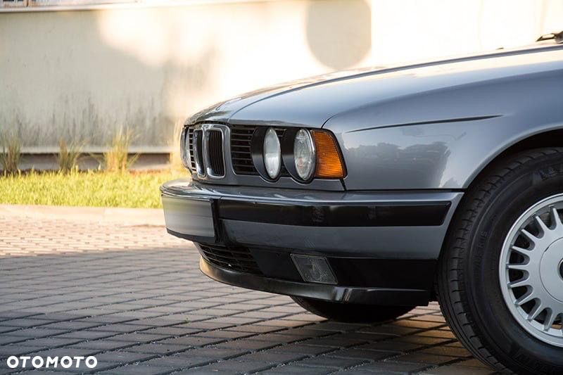 BMW Seria 5 525i - 5