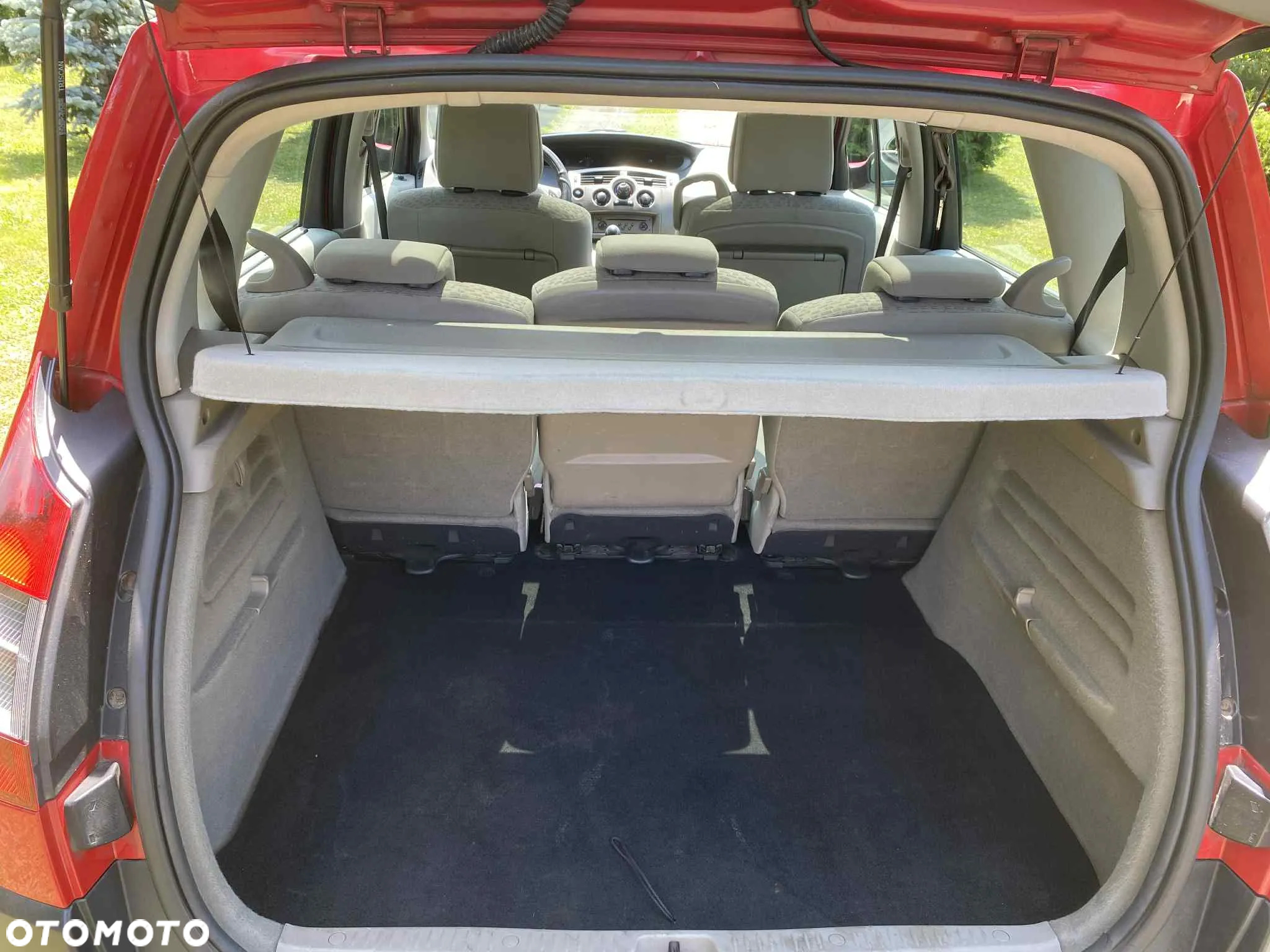 Renault Scenic - 11