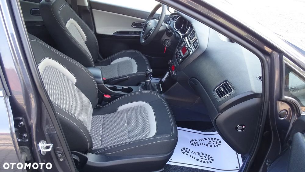 Kia Ceed 1.6 CRDi L - 12