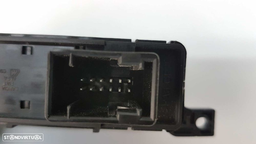 COMANDOS MULTIFUNÇÕES ALFA ROMEO GIULIETTA (191) DISTINCTIVE - 3