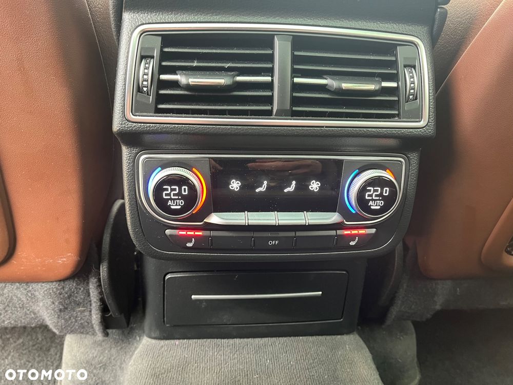 Audi Q7 - 13