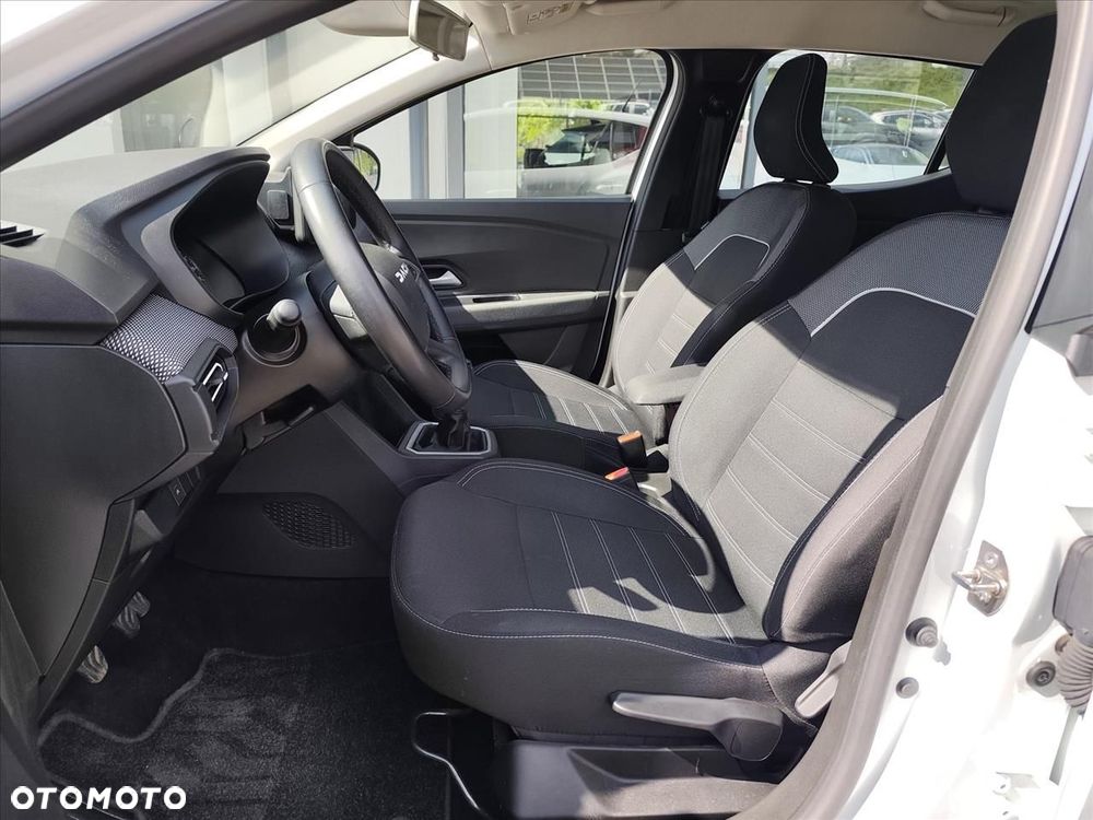 Dacia Sandero - 11