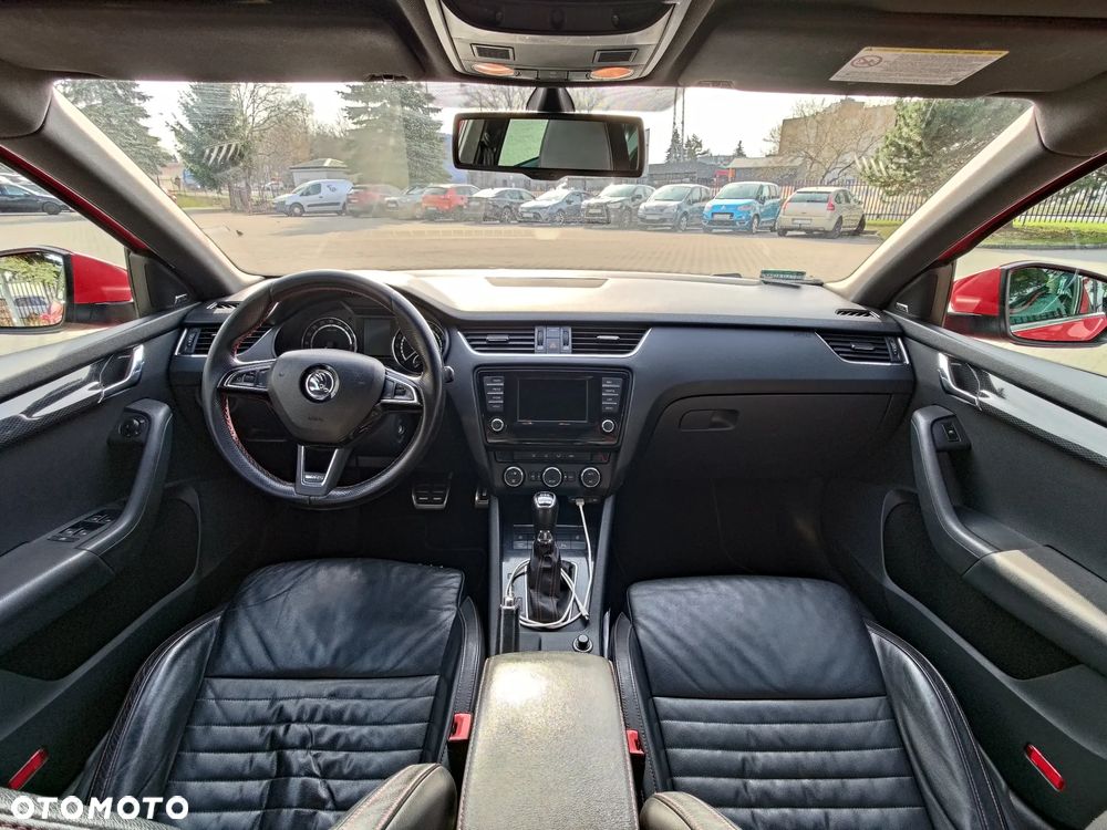 Skoda Octavia 2.0 TDI RS DSG - 10