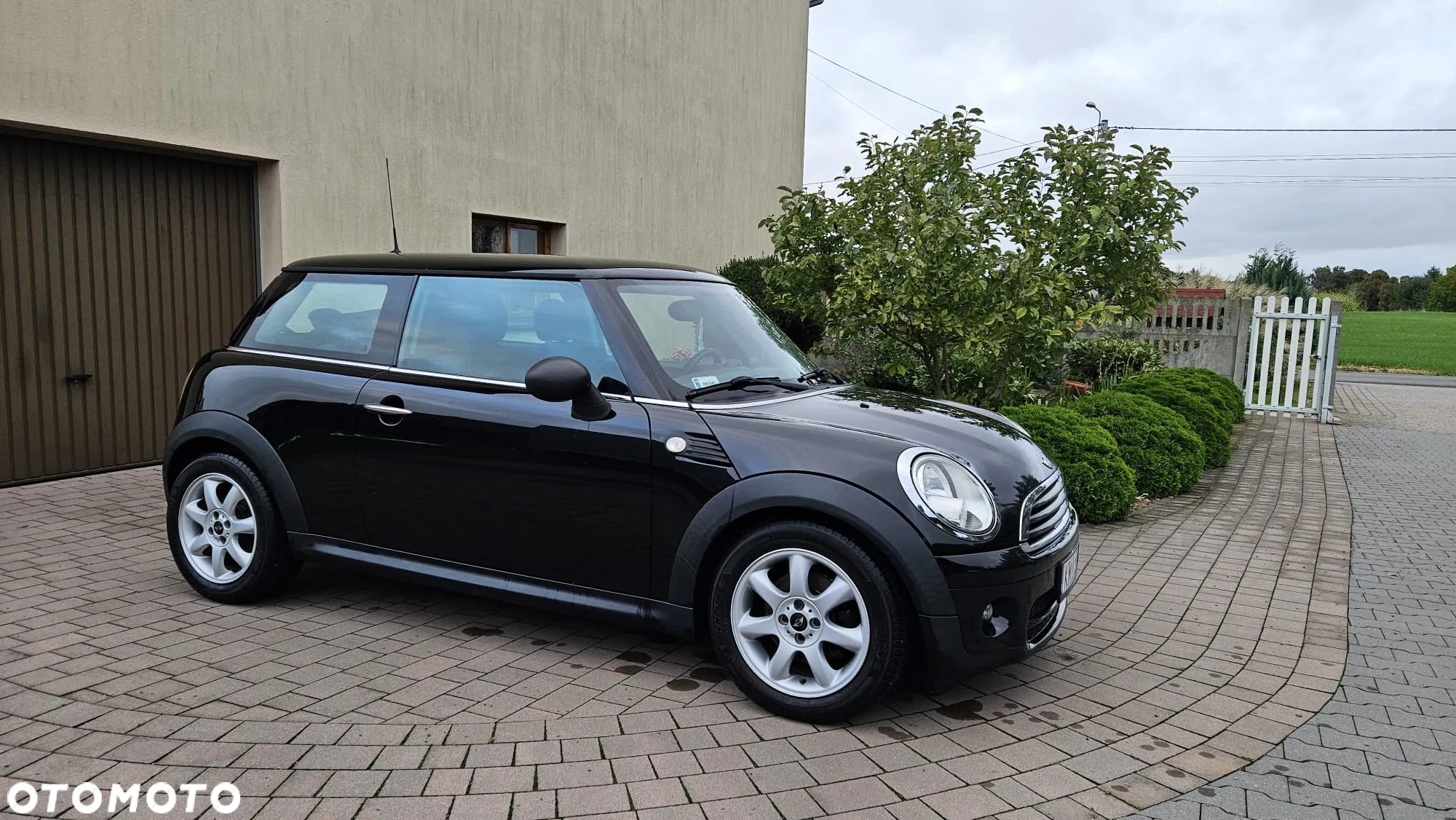 MINI ONE D - 6