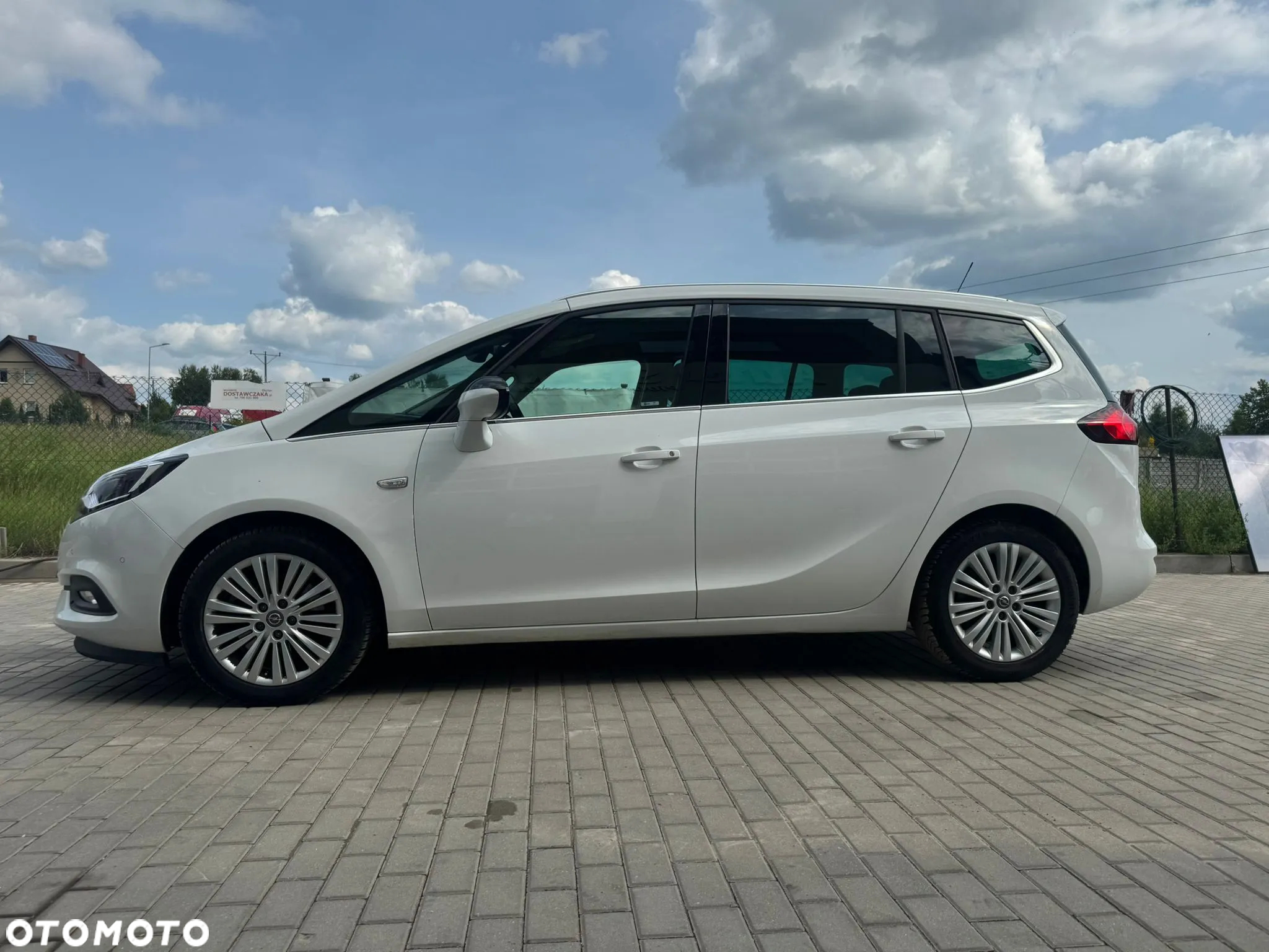 Opel Zafira Tourer 2.0 CDTI Automatik Business Innovation - 3