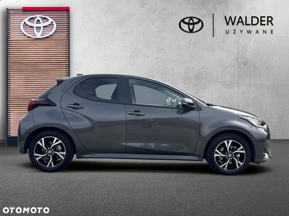 Toyota Yaris Hybrid 1.5 Style - 6
