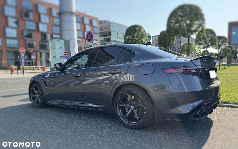 Alfa Romeo Giulia - 3