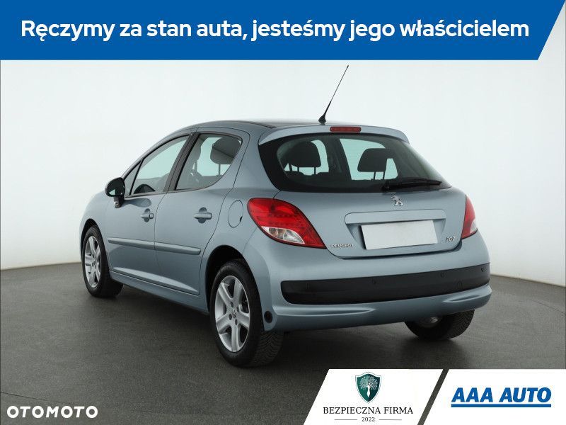 Peugeot 207 - 6