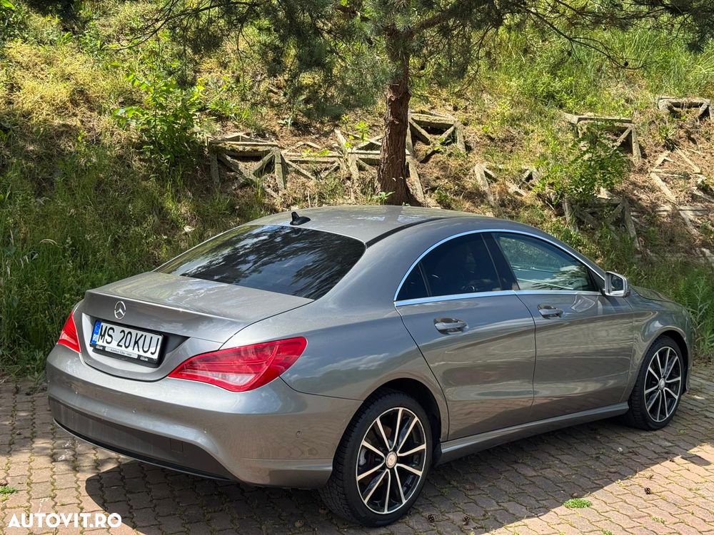 Mercedes-Benz CLA 180 BlueEfficiency Edition - 8