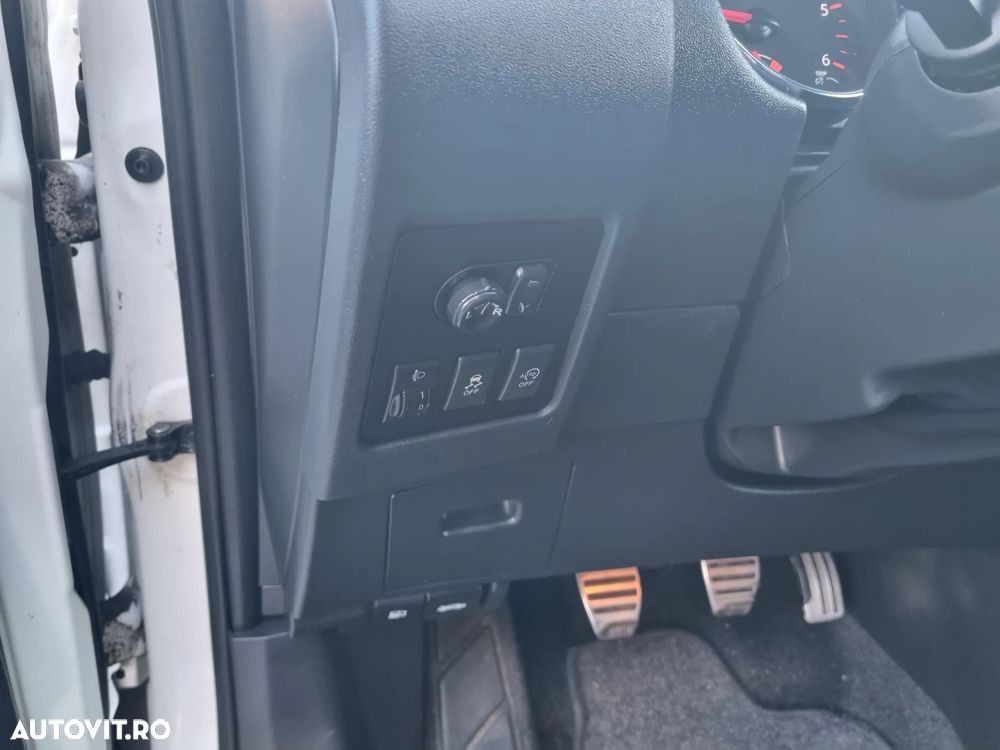 Nissan Qashqai - 15